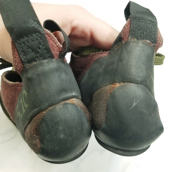 5.10 Five Ten Stealth C4 Men’s Climbing Shoes Red Green Black Size 7.5 - Picture 15 of 16